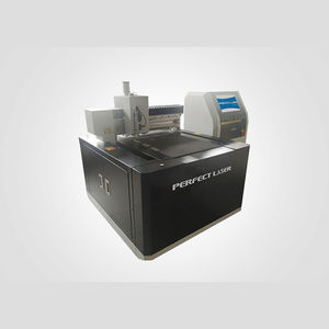 máquina de corte y grabado de cuchilla