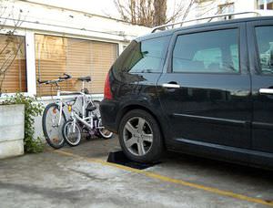 tope de aparcamiento de estacionamiento 1