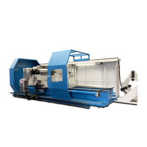 máquina de torneado CNC