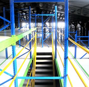 entreplanta industrial para almacén 1