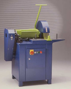 máquina de corte para caucho / de hilo / de tubos flexibles / con control manual