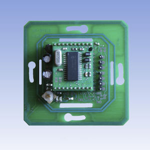 circuito integrado lector RFID embarcado