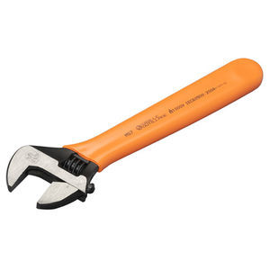 llave inglesa aislada