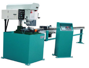 centro de taladrado CNC