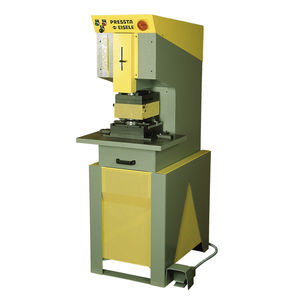 punzonadora semiautomática