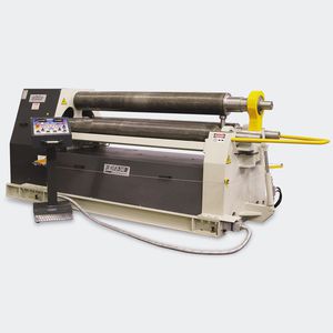 máquina roladora con 3 rodillos