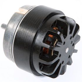 motor AC / de inducción / 220V / 4 polos