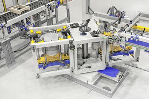 máquina apiladora para aplicaciones de corte 1