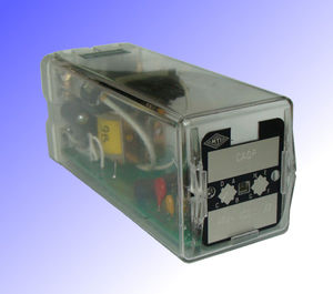 relé electromecánico 12 V CC