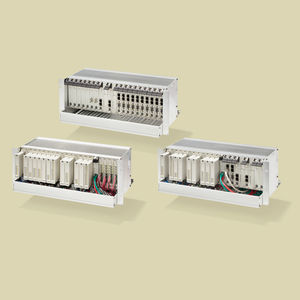 autómata programable compacto / con E/S integradas / modular / de seguridad