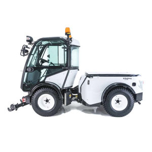 tractor diésel / con 4 ruedas / con operador sentado / compacto