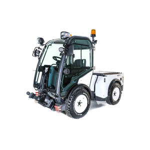 tractor diésel / con 4 ruedas / con operador sentado