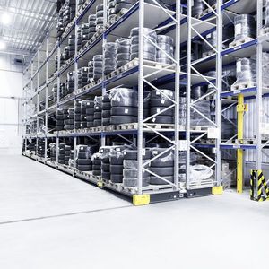 sistema de estanterías depósito de almacenamiento / para carga mediana / para neumáticos / móvil