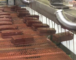 máquina para estucado de chocolate