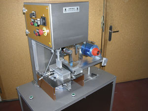 máquina de embalaje semiautomática