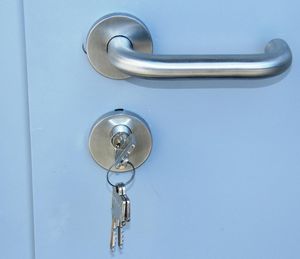 Puerta abatible - PM40 - SILENCIO, LDA. - de metal / industrial / acústica