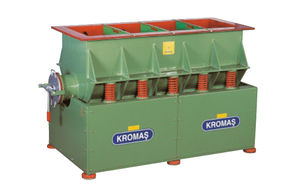 máquina de triboacabado lineal