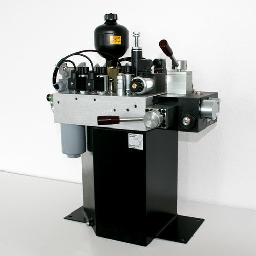 Grupo hidráulico con motor eléctrico - EKOMAT GmbH & Co. KG - para gas / de cuba / compacto