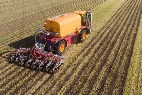 Esparcidor de sal con enganche en tres puntos - XTill® - Vogelsang