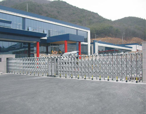 Portón motorizado - Gandhi Automations Pvt Ltd