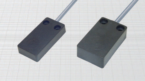 Sensor de proximidad inductivo - DCAX/4609KS3GD - BDC ELECTRONIC S.r.l. - rectangular / 60 V CC / de plástico