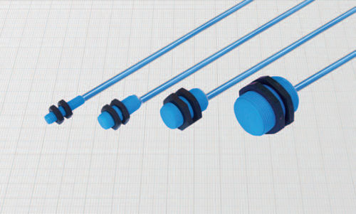 Sensor de proximidad inductivo - DC8P/4600 - BDC ELECTRONIC S.r.l. - electromagnético / cilíndrico / M8