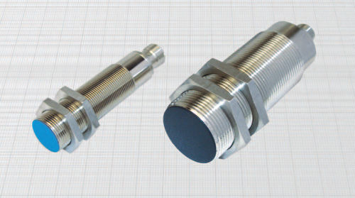 Sensor de proximidad capacitivo - NKS18/4300A - BDC ELECTRONIC S.r.l. - electromagnético / cilíndrico / M30