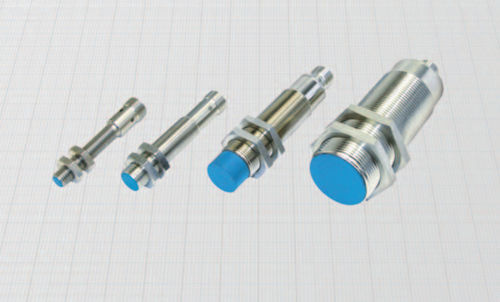 Sensor de proximidad inductivo - DCA8/4309KST  - BDC ELECTRONIC S.r.l. - cilíndrico / M30 / M18