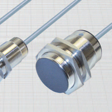 Sensor de proximidad inductivo - DCA18/4A09KST3GD - BDC ELECTRONIC S.r.l. - electromagnético / cilíndrico / M30