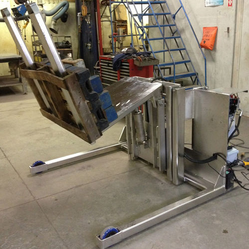 Inclinador electrohidráulico - superlift material handling - para IBC / de acero inoxidable