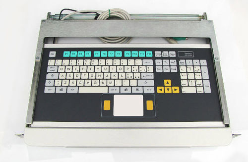Teclado montado en rack-cajón - KT-105-C-15 - k-tronic S.r.l. - de tecla mecánica / 105 teclas / con alfombrilla táctil
