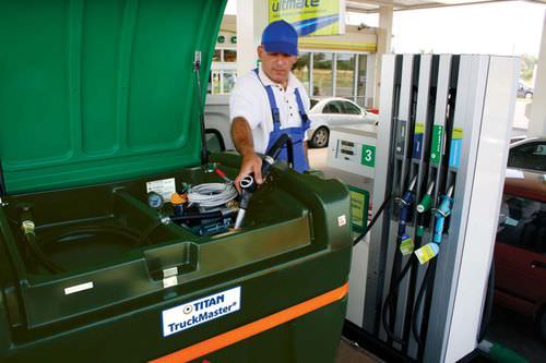 Depósito de distribución - TruckMaster® - KINGSPAN ENVIRONMENTAL Ltd - de combustible / de plástico / de mano