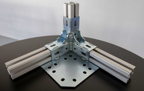Elemento de fijación de para perfiles de aluminio - MC4 - BeeWaTec AG - para aplicaciones automóviles / para aplicaciones industriales / de acero zincado