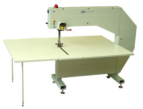 Máquina de corte de sierra de cinta - TEX KNIFE 492 KR - KURIS Spezialmaschinen - para textiles / CNC