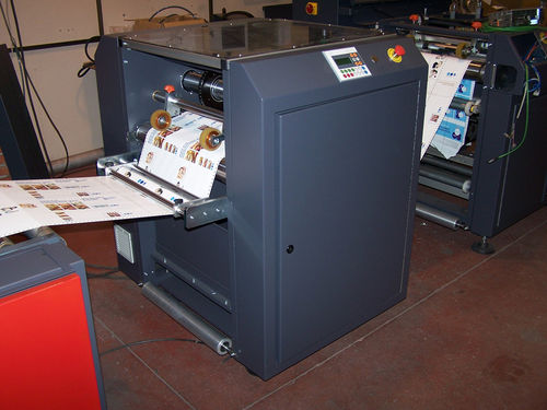 Máquina perforadora a lo largo - Punch Perf 520-PU1 - TECTUPRINT - de papel