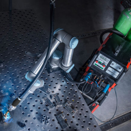 Máquina de soldar robotizada - Cobot - Lorch Schweißtechnik GmbH