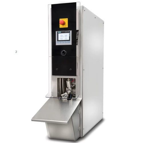 Máquina de llenado automática - KIS - Kiefel GmbH - semiautomática / de bolsas / para líquido