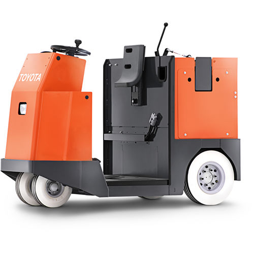 Tractor de remolcado - CB series - Toyota Industrial Equipment - eléctrico / con 4 ruedas / para conductor de pie