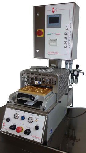 Máquina de embalaje semiautomática - FANTASY plus - O.M.A.R. Pharmaceutical Blister Solution - en blíster / de bobinas