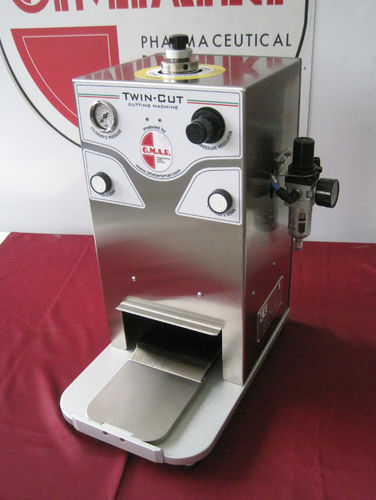 Máquina de corte en frío - Twin cut - O.M.A.R. Pharmaceutical Blister Solution - neumática
