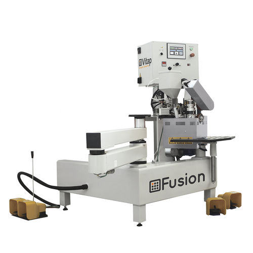 Máquina de colocación de tapacantos semiautomática - Fusion - Vitap - para paneles