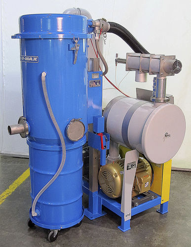 Aspirador industrial - MDL1040 - VAC-U-MAX - en seco / para polvo / trifásico
