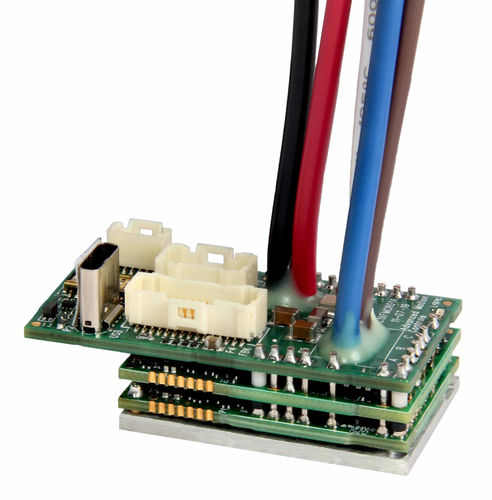 Servo-variador embarcado - FXM060-25-CM - ADVANCED Motion Controls - DC / brushless / de inducción