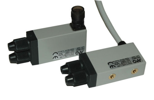 Sensor fotoeléctrico de reflexión directa - FS1 series - Micro Detectors - rectangular / luz roja / de fibra óptica
