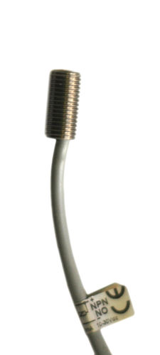 Interruptor de proximidad inductivo - PE series - Micro Detectors - cilíndrico / analógico / en miniatura