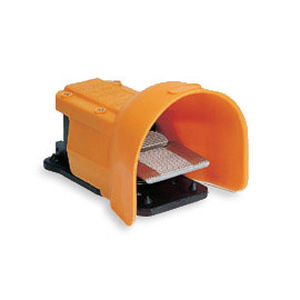 Distribuidor neumático con pedal - 363 series - Bonesi Pneumatik s.r.l. - de cajón / de 3/2 vías / 5/2