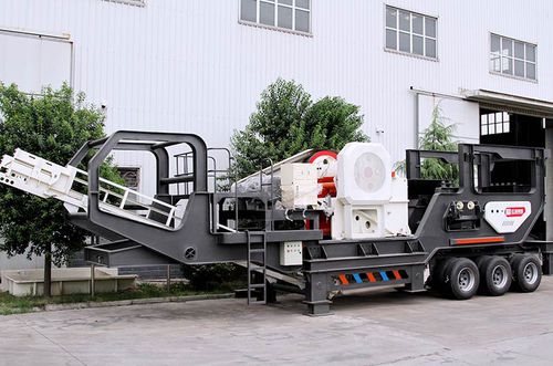Machacadora de mandíbula - HX series  - Henan Hongxing Mining Machinery CO.,LTD - móvil / primaria / secundaria