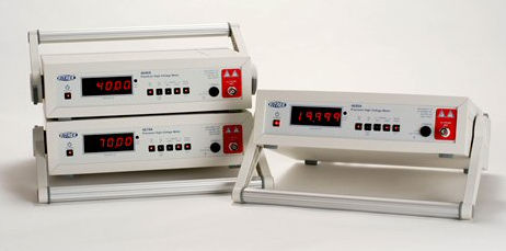 Voltímetro digital - 4600B series - Vitrek - portátil / de alta tensión