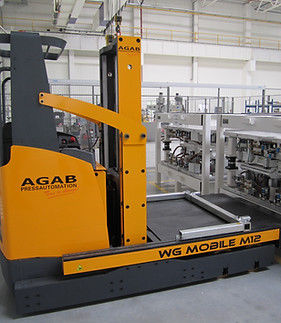 Carro de manipulación - WG MOBILE - AGAB Pressautomation AB - de moldes / eléctrico / alimentado por batería