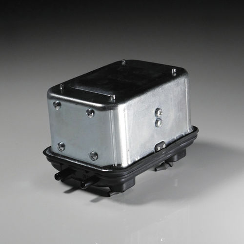Bomba de vacío de membrana - LD DM5 (S) - CHARLES AUSTEN PUMPS LTD / BLUEDIAMOND PUMPS INC - lubricada / 110 V CA / 230 V CA